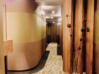 シースリー(C3)川崎駅前店の店舗の様子